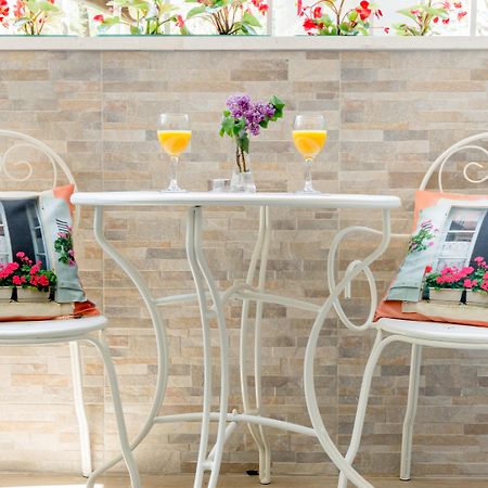 Le Monde Luxury Accommodation Сплит Екстериор снимка