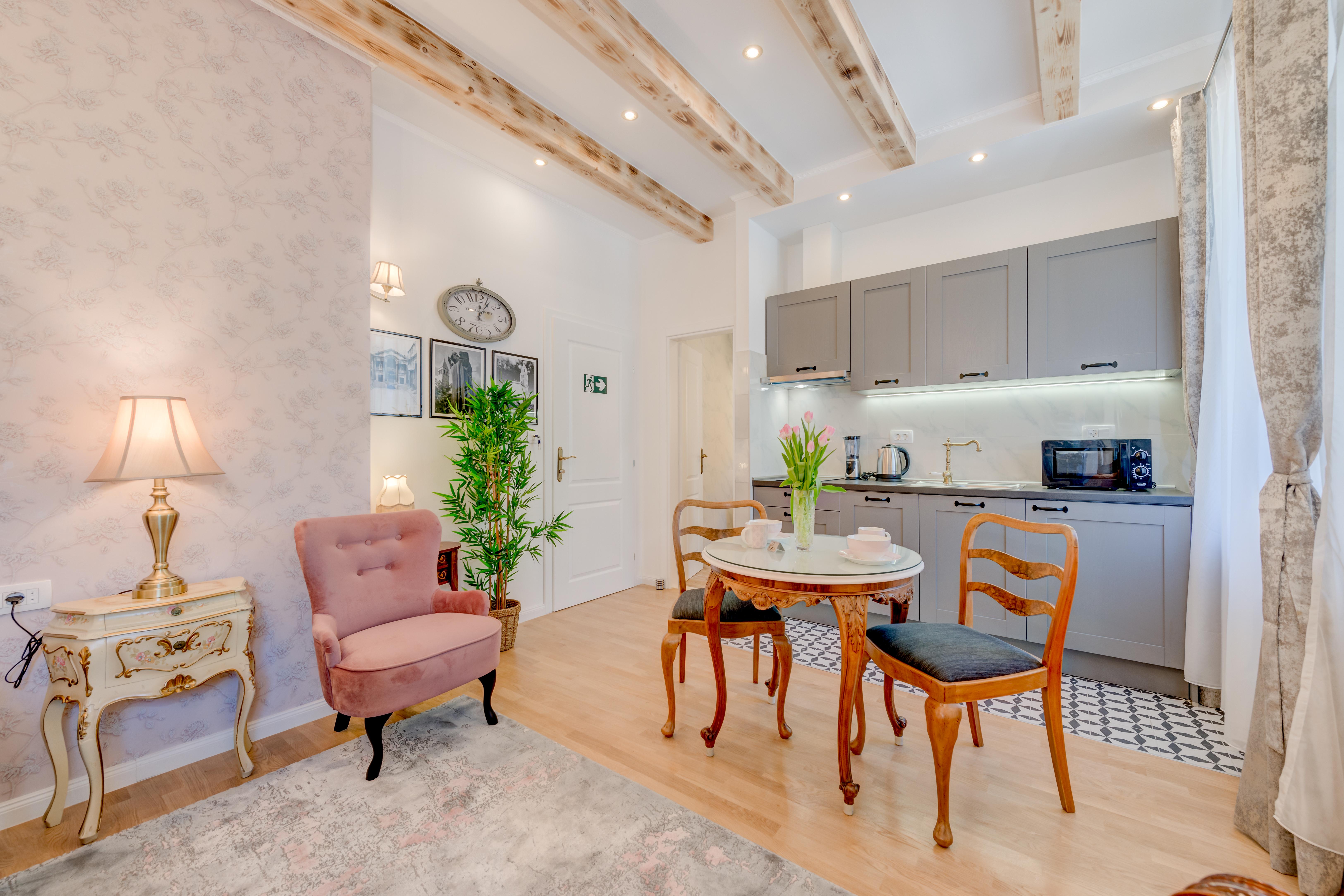 Le Monde Luxury Accommodation Сплит Екстериор снимка